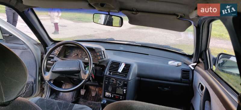 Седан ВАЗ / Lada 2110 2003 в Одессе фото 11 Седан ВАЗ / Lada 2110 2003 в Одессе