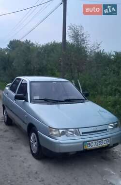 Седан ВАЗ 2110 2002 в 