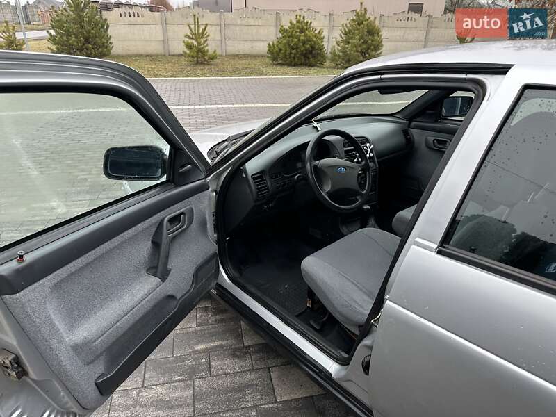 Седан ВАЗ / Lada 2110 2008 в Луцьку