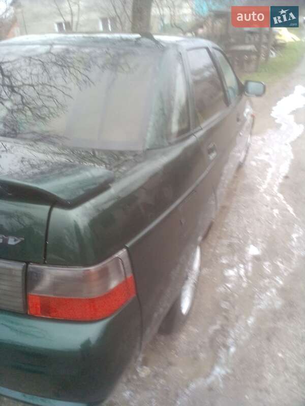 Седан ВАЗ / Lada 2110 2002 в Почаеве