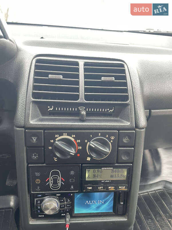 Седан ВАЗ / Lada 2110 2005 в Конотопе