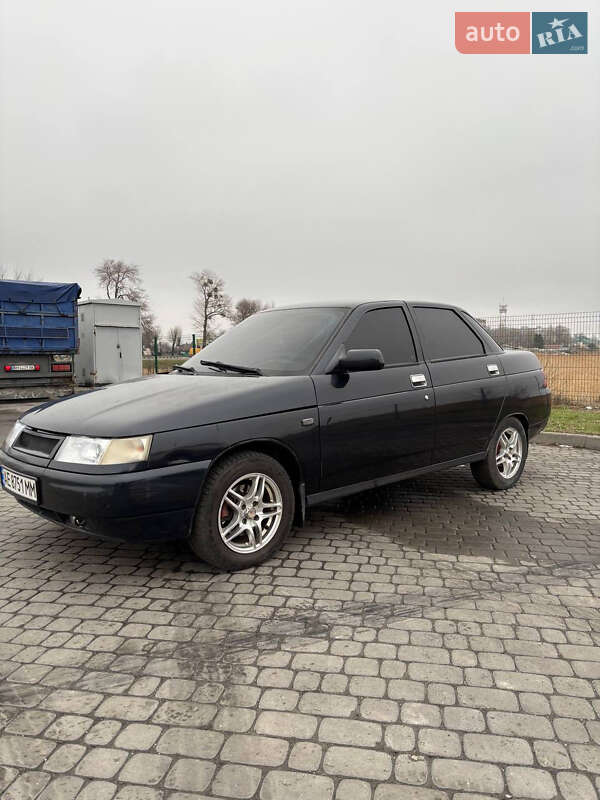 Седан ВАЗ / Lada 2110 2004 в Новомосковську