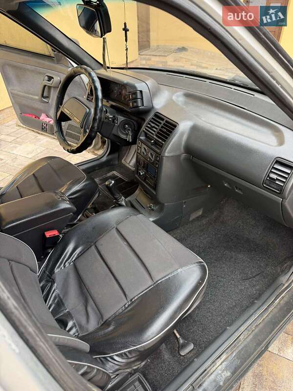 Седан ВАЗ / Lada 2110 2004 в Верхнем Водяном