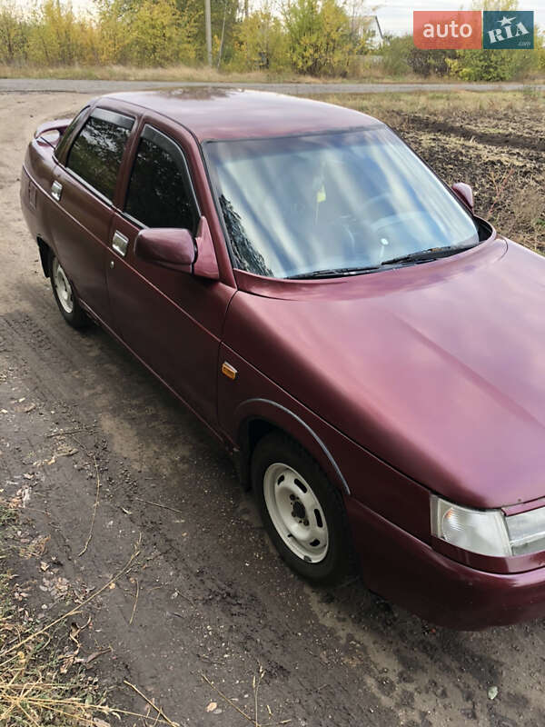 Седан ВАЗ / Lada 2110 1997 в 