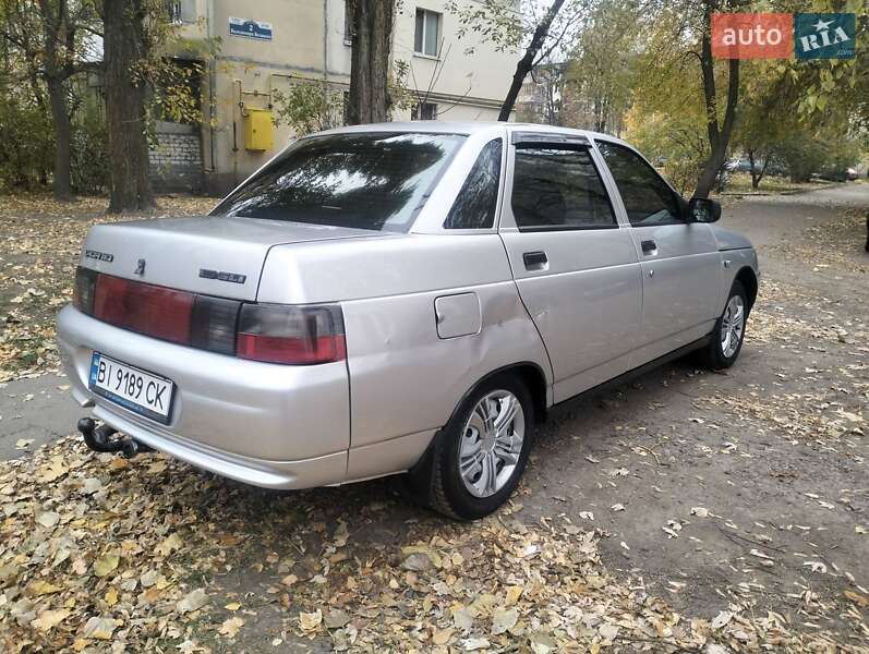 Седан ВАЗ / Lada 2110 2004 в Кременчуці