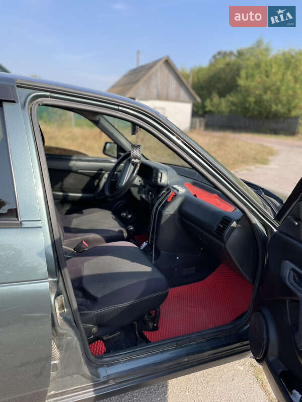 Седан ВАЗ / Lada 2110 2006 в Городне