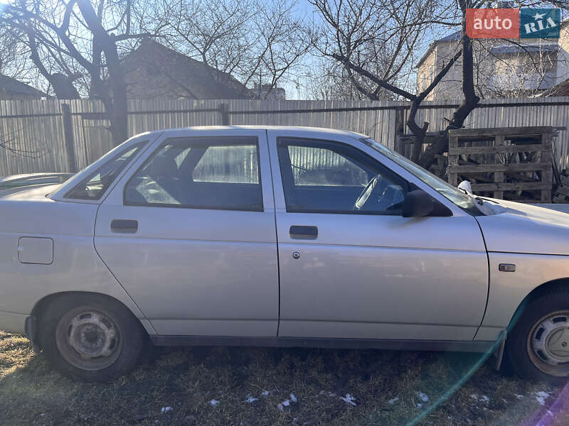 Седан ВАЗ / Lada 2110 2004 в Тернополе