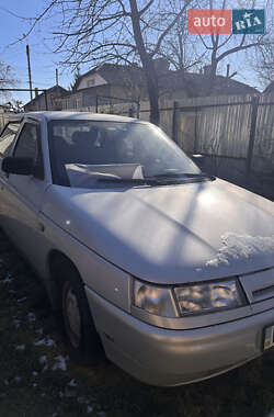 Седан ВАЗ 2110 2004 в 