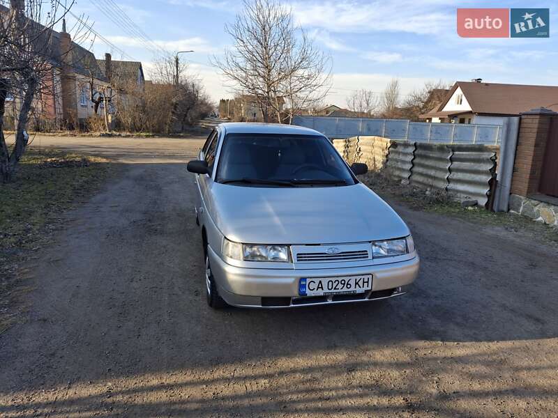 Седан ВАЗ / Lada 2110 2008 в Умани