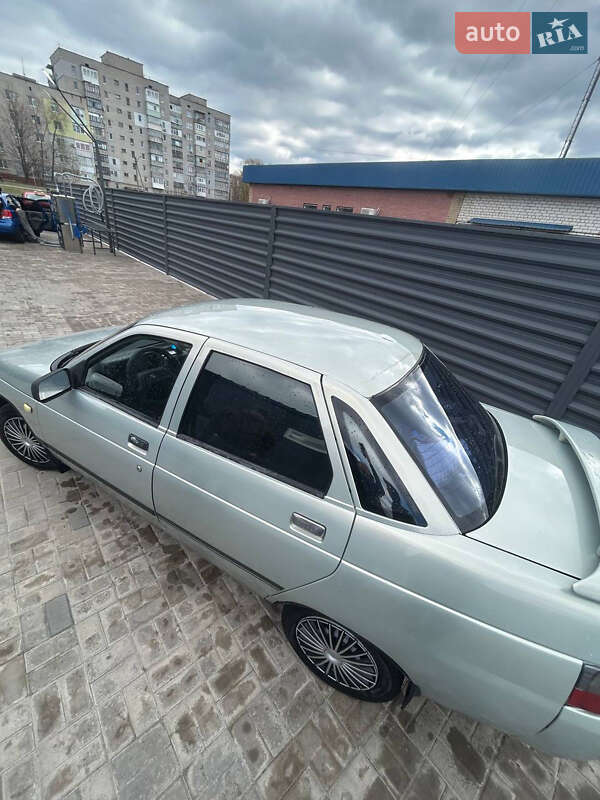 Седан ВАЗ / Lada 2110 2002 в Вольногорске