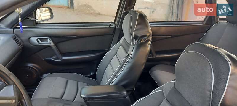 Седан ВАЗ / Lada 2110 2000 в Кропивницком фото 4 Седан ВАЗ / Lada 2110 2000 в Кропивницком