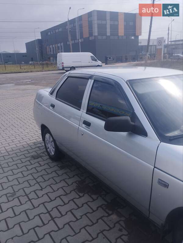 Седан ВАЗ / Lada 2110 2007 в Черновцах