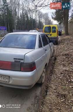 Седан ВАЗ 2110 2002 в 