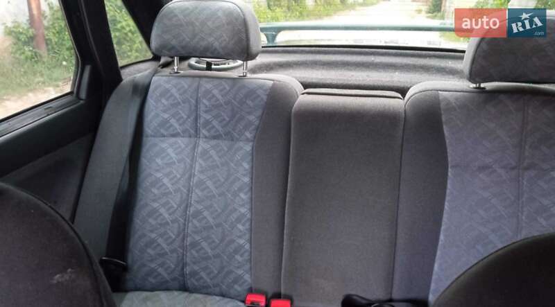 Седан ВАЗ / Lada 2110 2004 в Ивано-Франковске фото 5 Седан ВАЗ / Lada 2110 2004 в Ивано-Франковске