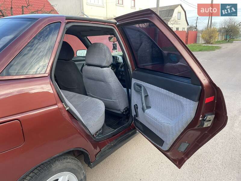 Седан ВАЗ / Lada 2110 1999 в Прилуках