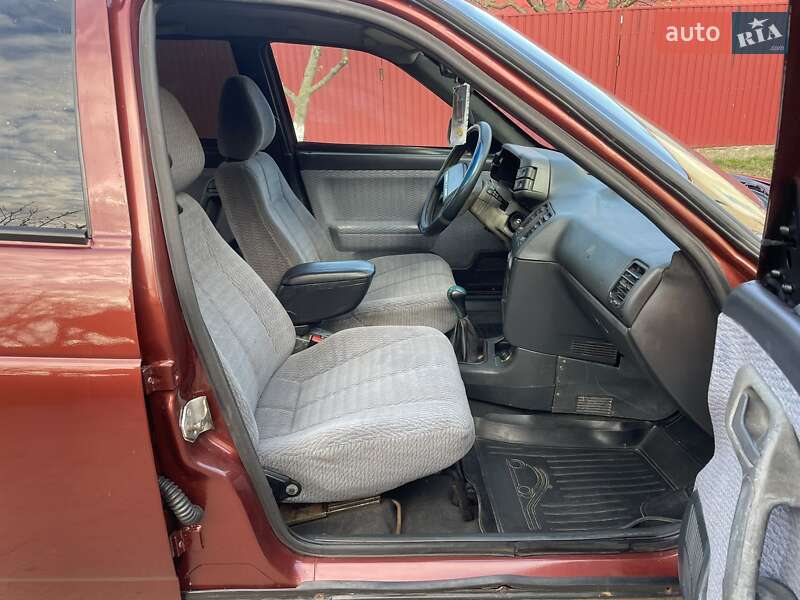Седан ВАЗ / Lada 2110 1999 в Прилуках