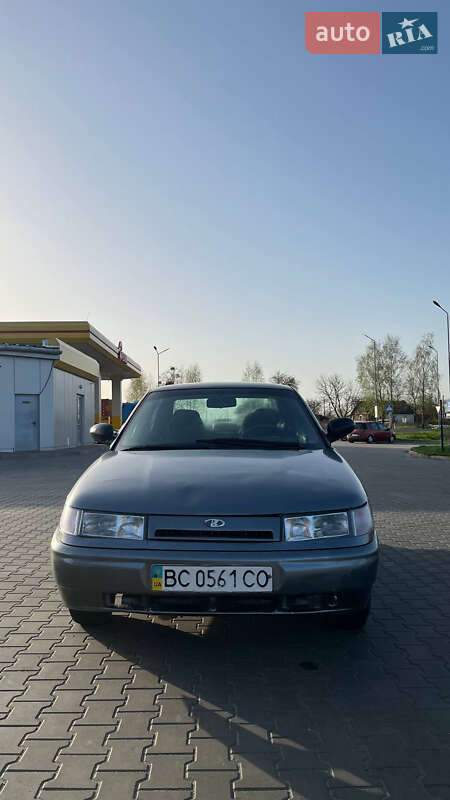 Седан ВАЗ / Lada 2110 2004 в Луцке