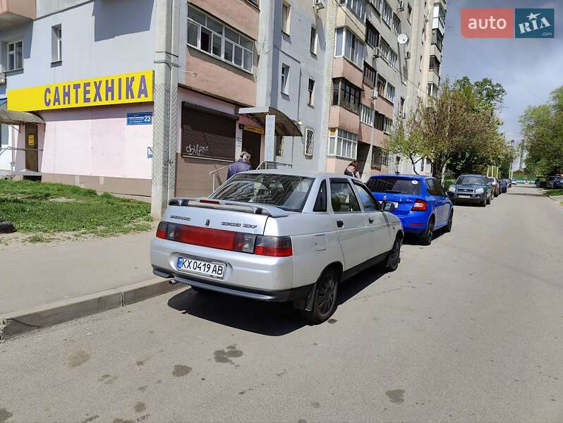 Седан ВАЗ / Lada 2110 2002 в Харькове