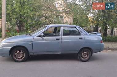 Седан ВАЗ 2110 2004 в 