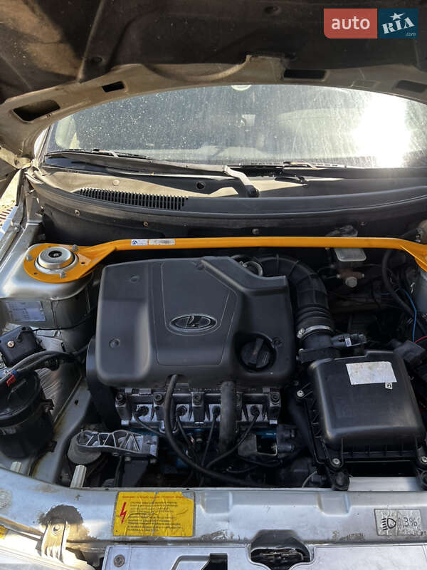 Седан ВАЗ / Lada 2110 2005 в Житомире