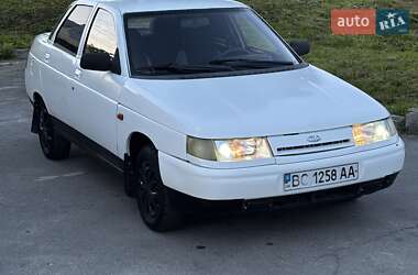 Седан ВАЗ 2110 1999 в Львові