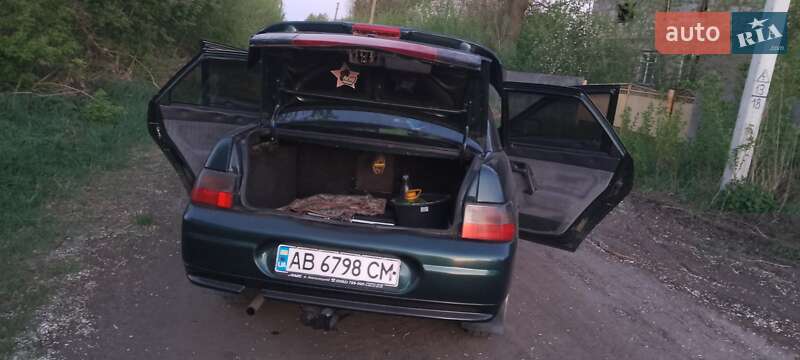 Седан ВАЗ / Lada 2110 2002 в Виннице
