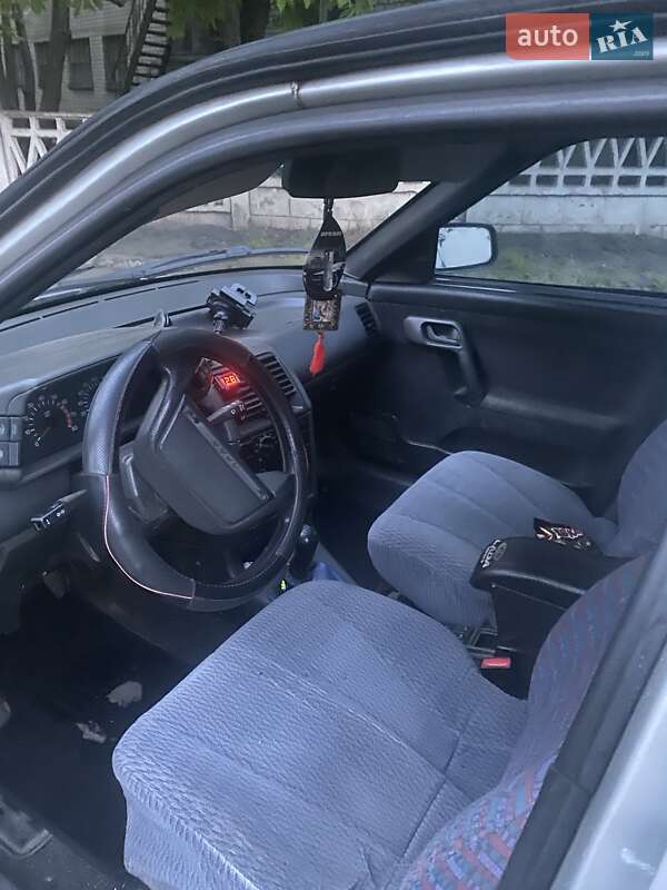 Седан ВАЗ / Lada 2110 2004 в Кривом Роге