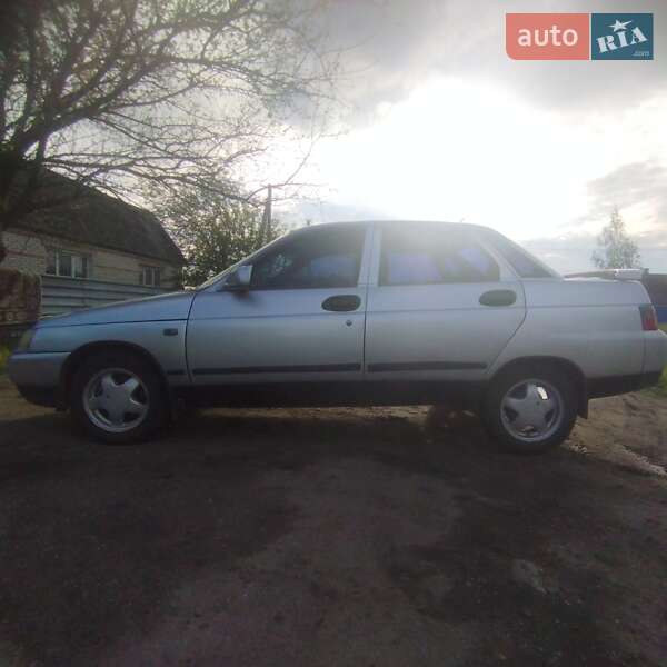 Седан ВАЗ / Lada 2110 2002 в Кропивницком
