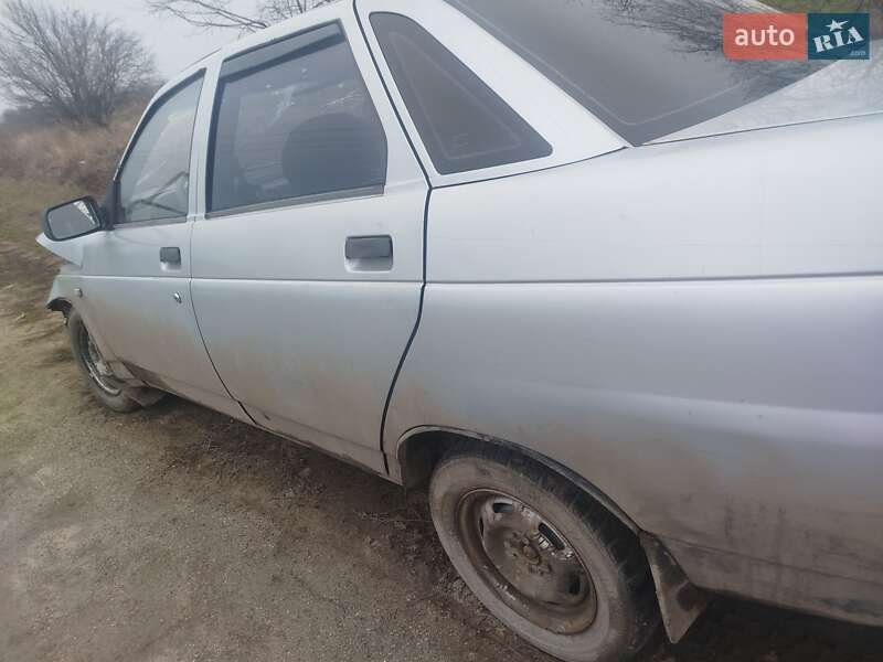 Седан ВАЗ / Lada 2110 2001 в Кропивницком фото 2 Седан ВАЗ / Lada 2110 2001 в Кропивницком