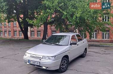 Седан ВАЗ 2110 2002 в Каменском