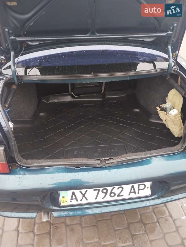 Седан ВАЗ / Lada 2110 2003 в Харькове