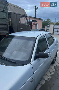 Седан ВАЗ 2110 2005 в 