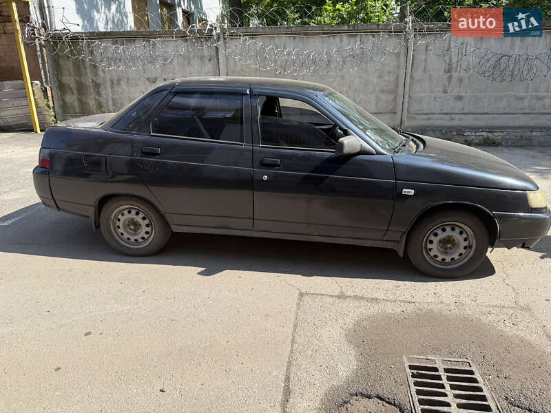 Седан ВАЗ / Lada 2110 2005 в Харькове