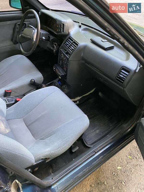 Седан ВАЗ / Lada 2110 2007 в Краснограде