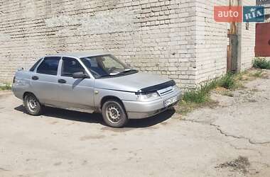Седан ВАЗ 2110 2003 в 