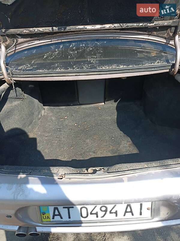 Седан ВАЗ / Lada 2110 2001 в Черновцах
