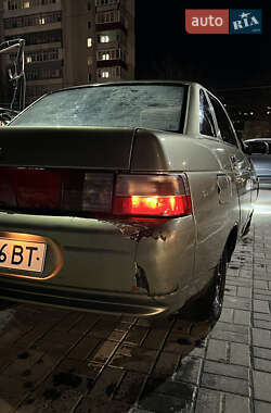 Седан ВАЗ 2110 2001 в 