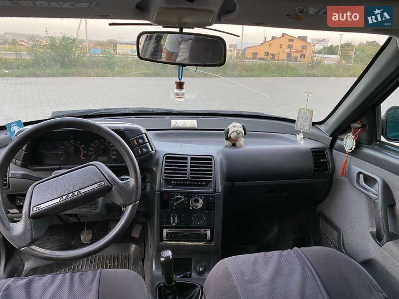 Седан ВАЗ / Lada 2110 2004 в Копычинце