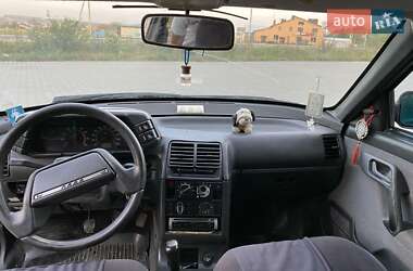 Седан ВАЗ 2110 2004 в 