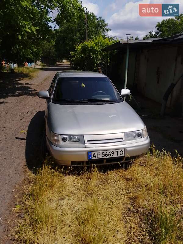 Седан ВАЗ / Lada 2110 2002 в Кривом Роге