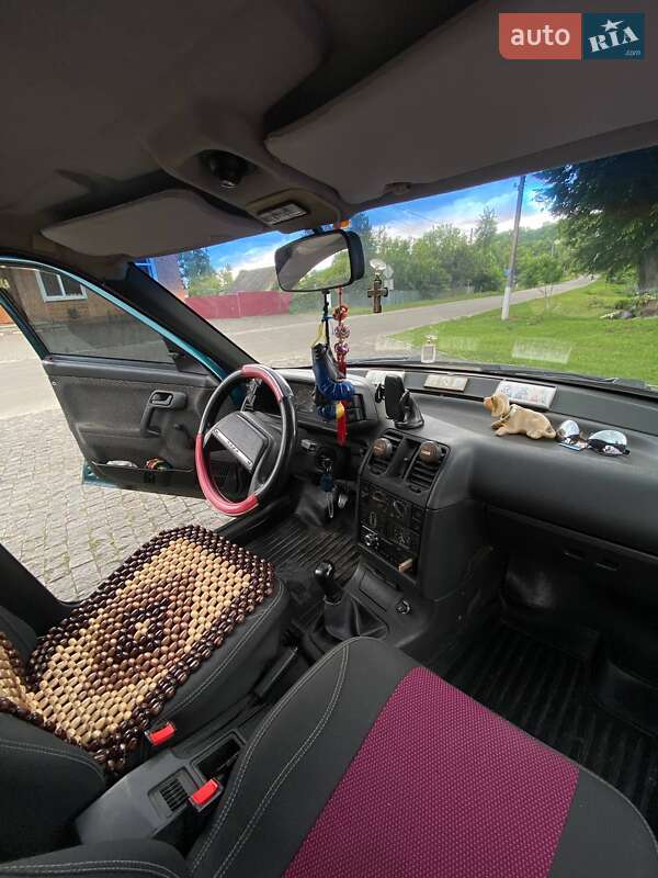Седан ВАЗ / Lada 2110 2000 в Петровке-Роменской