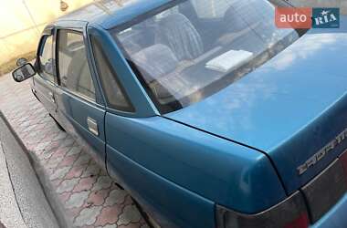 Седан ВАЗ 2110 2001 в 
