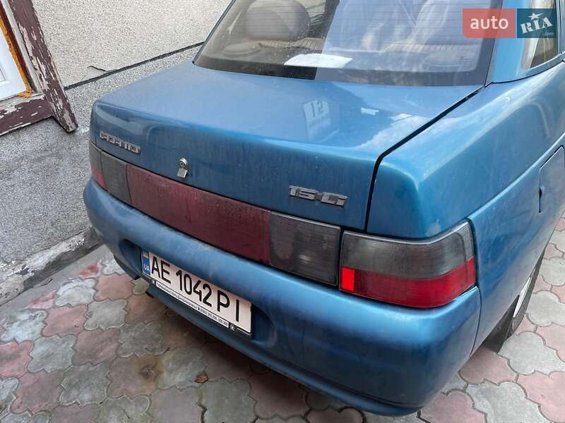 Седан ВАЗ / Lada 2110 2001 в Дніпрі
