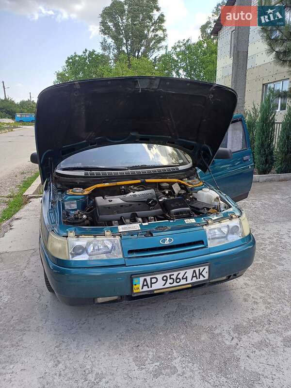 Седан ВАЗ / Lada 2110 2001 в Запорожье
