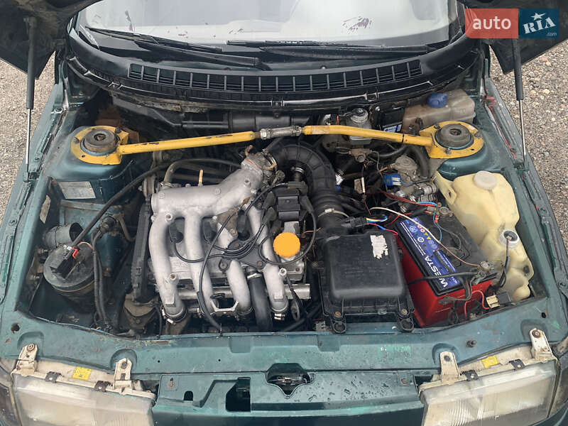 Седан ВАЗ / Lada 2110 2001 в Полтаві