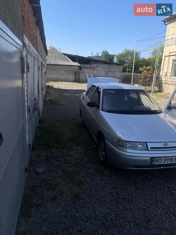 Седан ВАЗ / Lada 2110 2005 в Мукачево