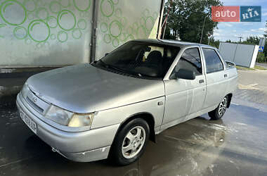 Седан ВАЗ 2110 2002 в 