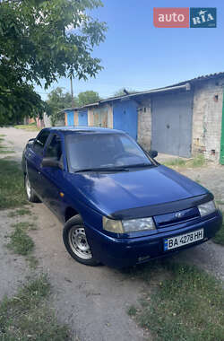 Седан ВАЗ 2110 2004 в 