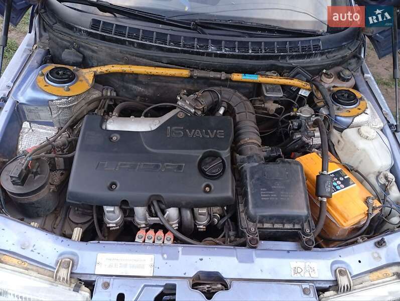 Седан ВАЗ / Lada 2110 2001 в Краматорську