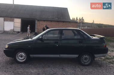 Седан ВАЗ 2110 2002 в 